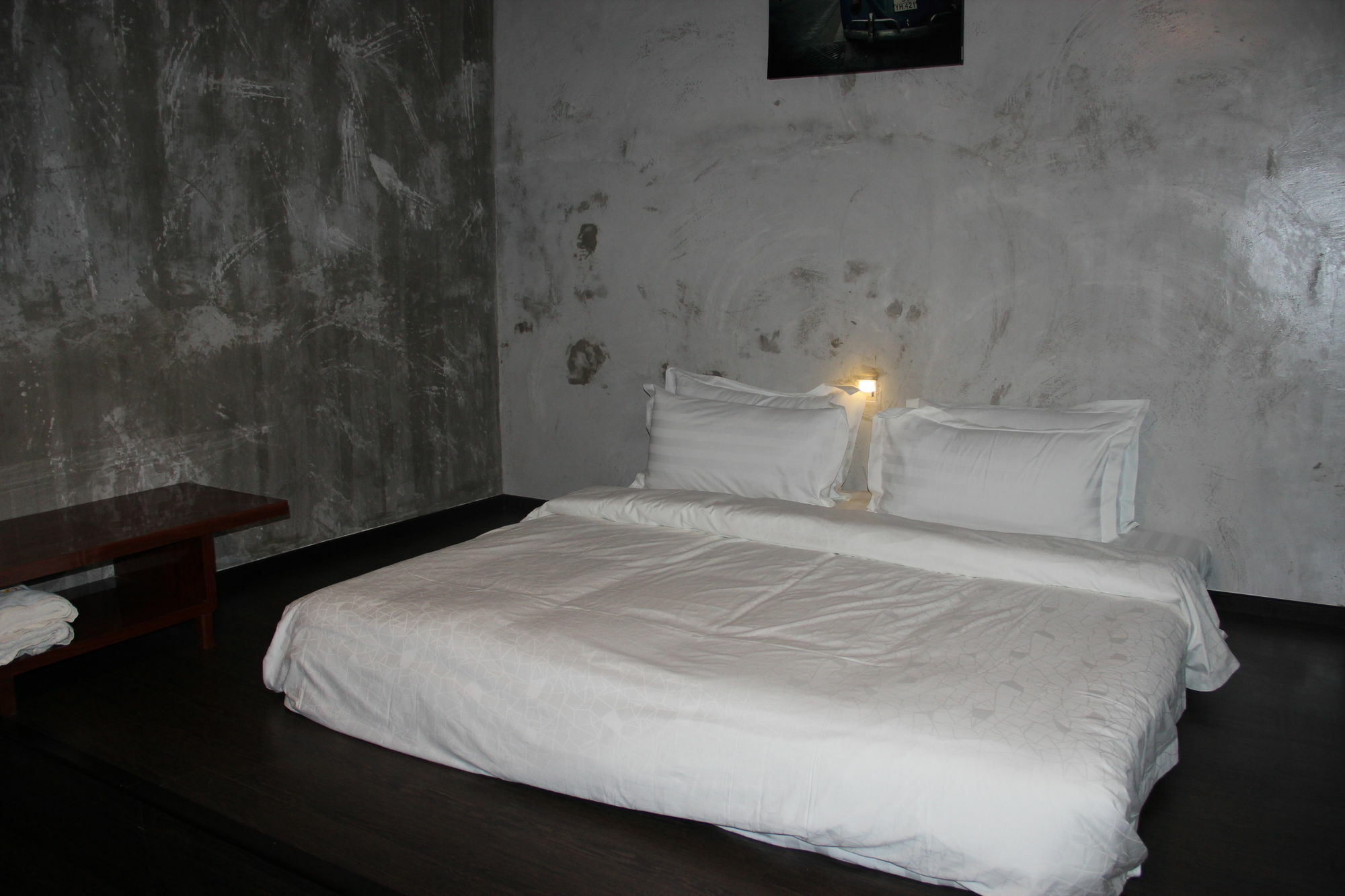 Oyo 1119 Memoire Express Hotel Кучинг Экстерьер фото
