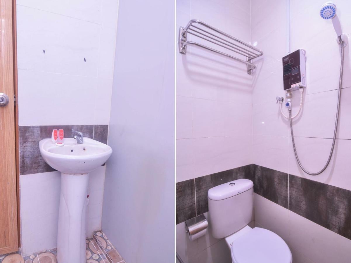 Oyo 1119 Memoire Express Hotel Кучинг Экстерьер фото